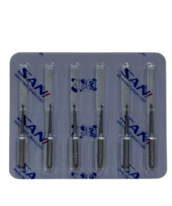 SANI Endo Explorer, kök kanal girişlerini lokalize etmek ve pulpa odası tavanını kaldırmak için özel olarak tasarlanmış Tungsten Karbür frezdir. 31mm uzunluğundaki ince gövdesi sayesinde mikroskop altında veya derin kavitelerde net görüş sağlar. Minimal invaziv giriş için idealdir.