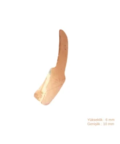 Ön bölge diş restorasyonlarındaki geniş kaviteler için üretilmiş, 10 mm genişliğinde ve 6 mm yüksekliğinde, üç eksende anatomik kavisli bakır renkli Golddent GD Bakır Spoon Matrix bandı