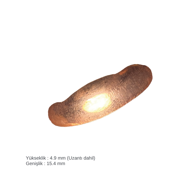 Diş eti altı vakaları için tasarlanmış, hekimin verdiği formu koruyan (geri esnemeyen) üç eksende anatomik kavisli, 0.040 mm kalınlığında bakır renkli Golddent GD5 ekstra küçük boy (XS) sectional matriks bandı.