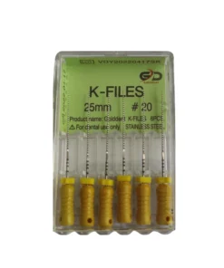 Golddent markasına ait, kök kanallarının standart şekillendirme ve genişletme aşamalarında debris uzaklaştırmak amacıyla kullanılan, 25 mm uzunluğunda 20 numara sarı renk kodlu manuel kanal eğesi kutu görseli.