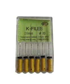 Golddent markasına ait, ortalama uzunluğun üzerindeki kök kanallarının standart mekanik genişletme işlemlerinde debris çıkarmak için kullanılan, 31 mm uzunluğunda 20 numara sarı renk kodlu K-Files manuel kanal eğesi kutu görseli.